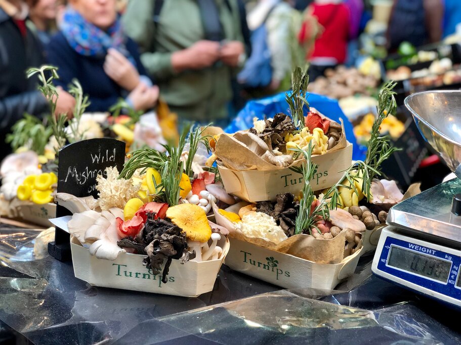 Hidden Gems Food Tour - Tower Bridge to Borough Market