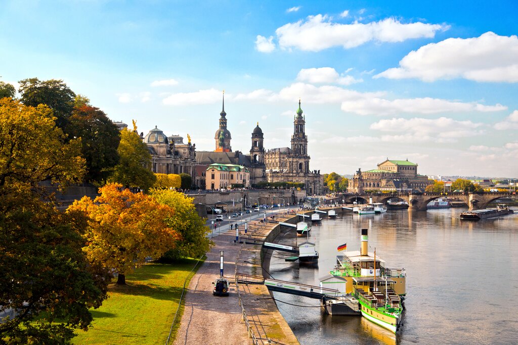 Cruising the Elbe River: A Scenic Boat Trip Experience