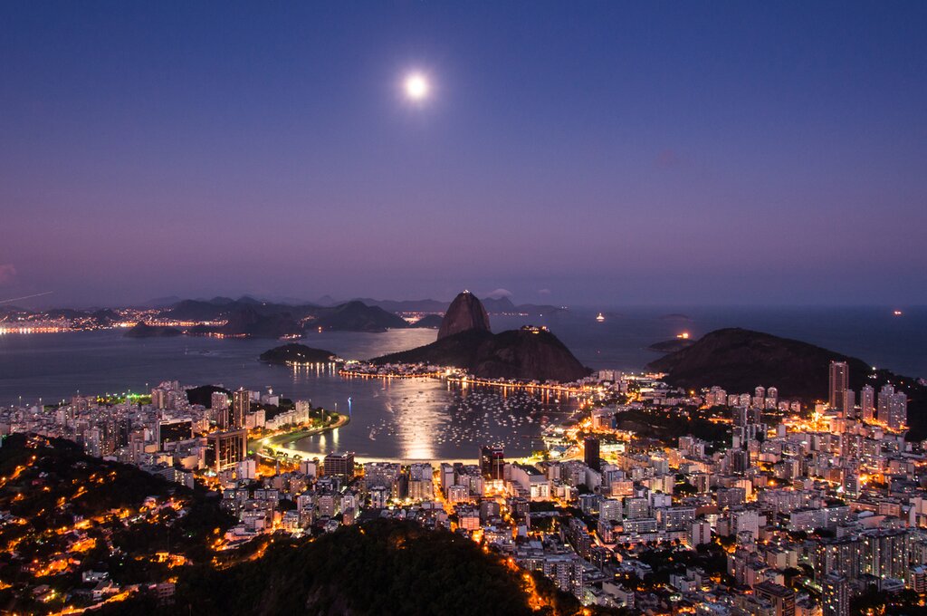 Farewell dinner at Aprazível Restaurant and Transfer to the Airport