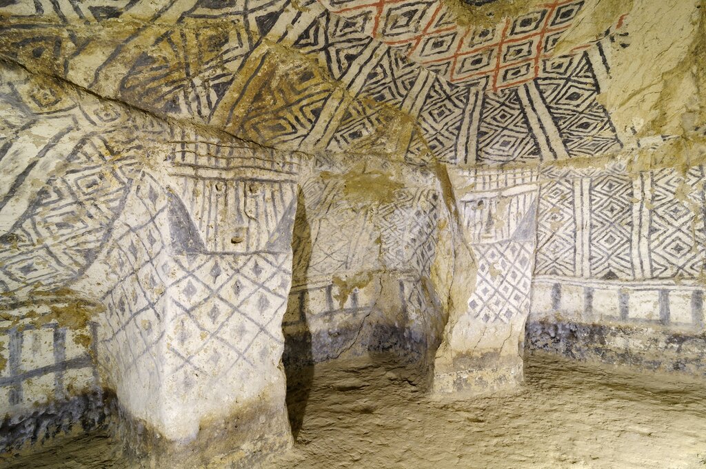 Ancient burial chamber, Tierradentro