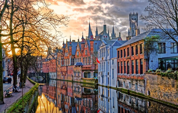 Roeselare to Bruges self-guided cycle route