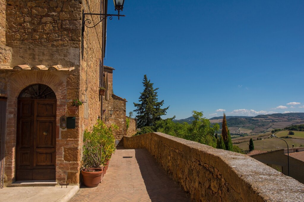 Pienza City Walls