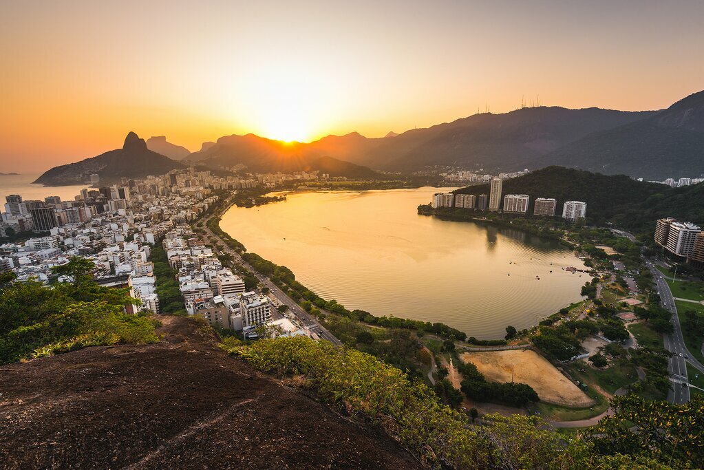 Rodrifo de Freitas Lagoon and Ipanema District in Rio de Janeiro at sunset