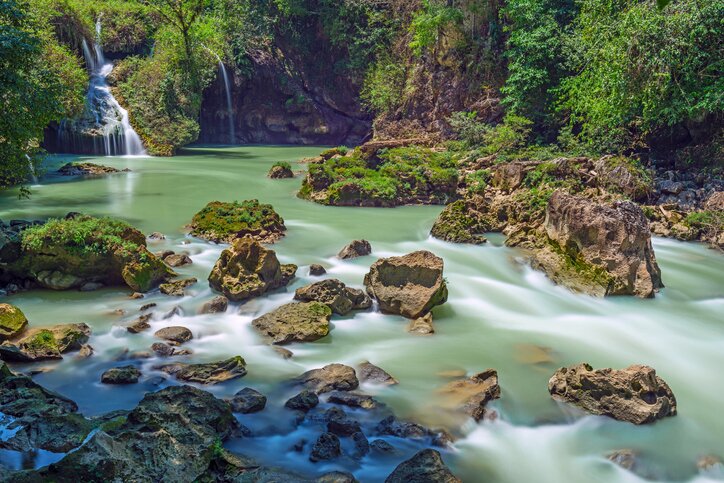 Guatemala's Maya Ruins, Hot Springs & Waterfalls - 6 Days