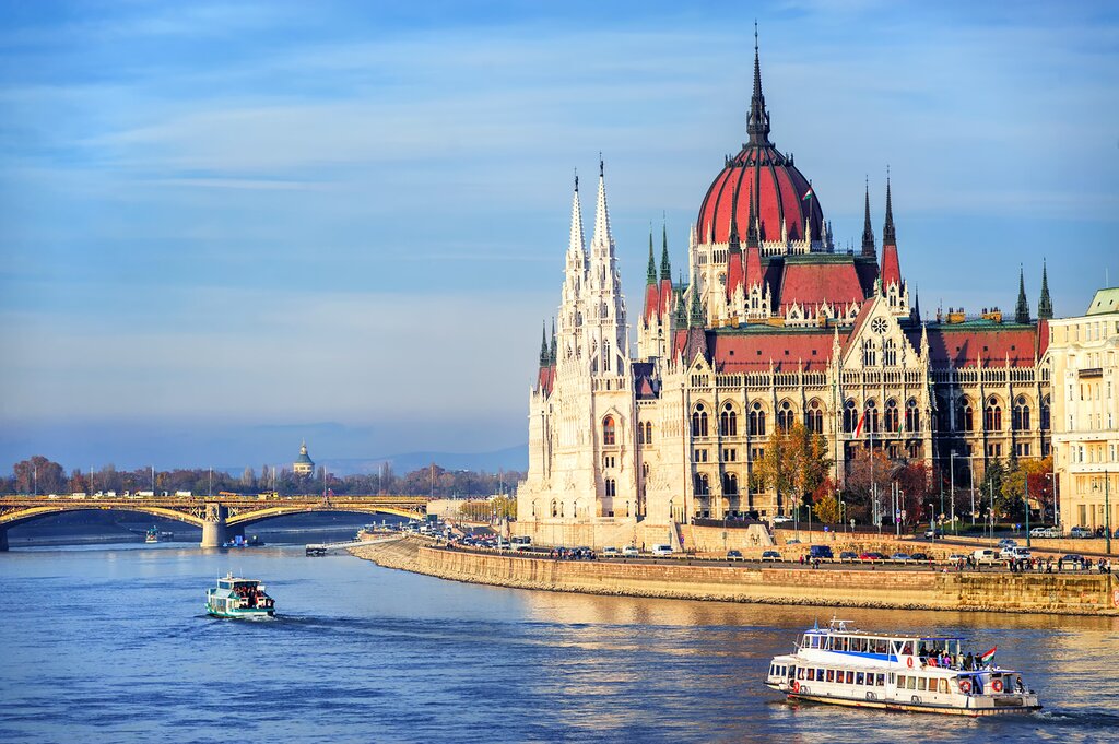 Budapest Dinner Cruise on Danube River