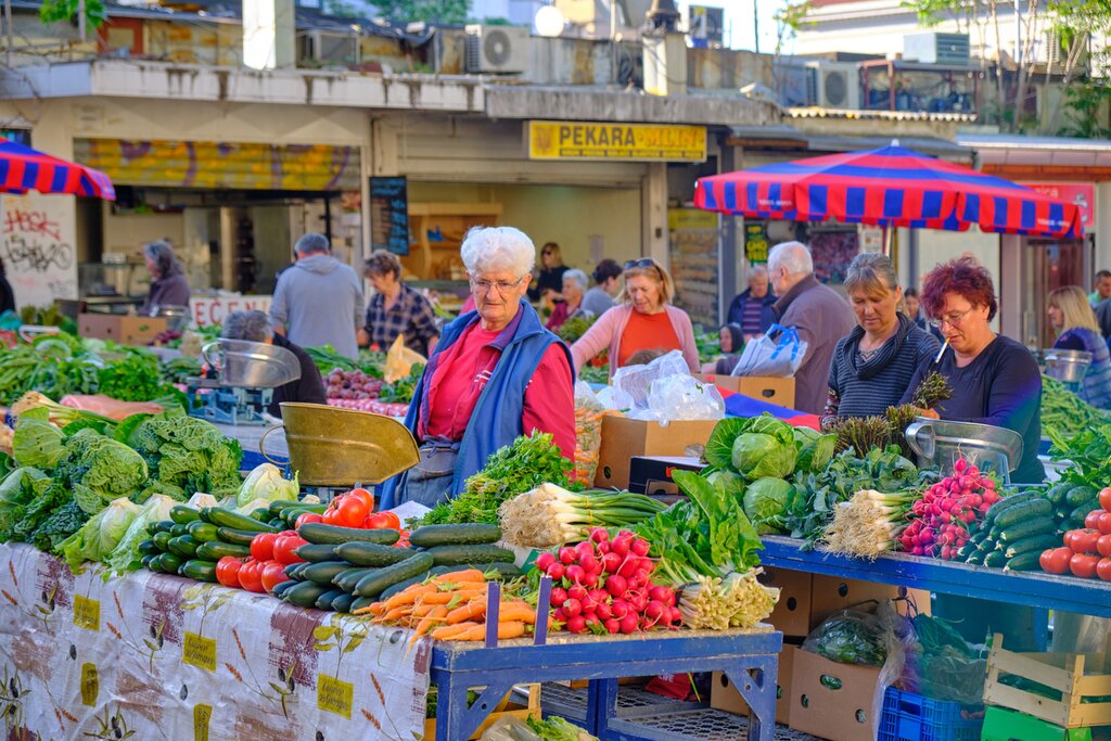 Split market