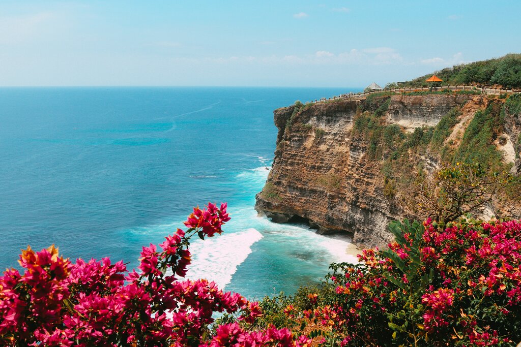 Arrive in Bali & Transfer to Uluwatu