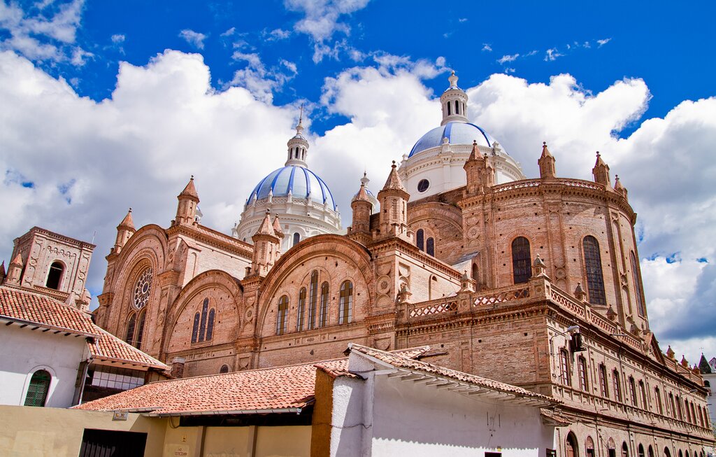 Welcome to Cuenca! The Athens of Ecuador - City Tour