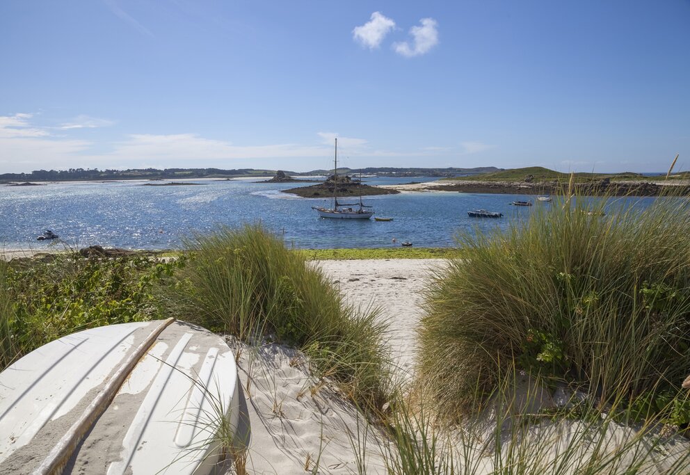 Isle of Scilly beach activity