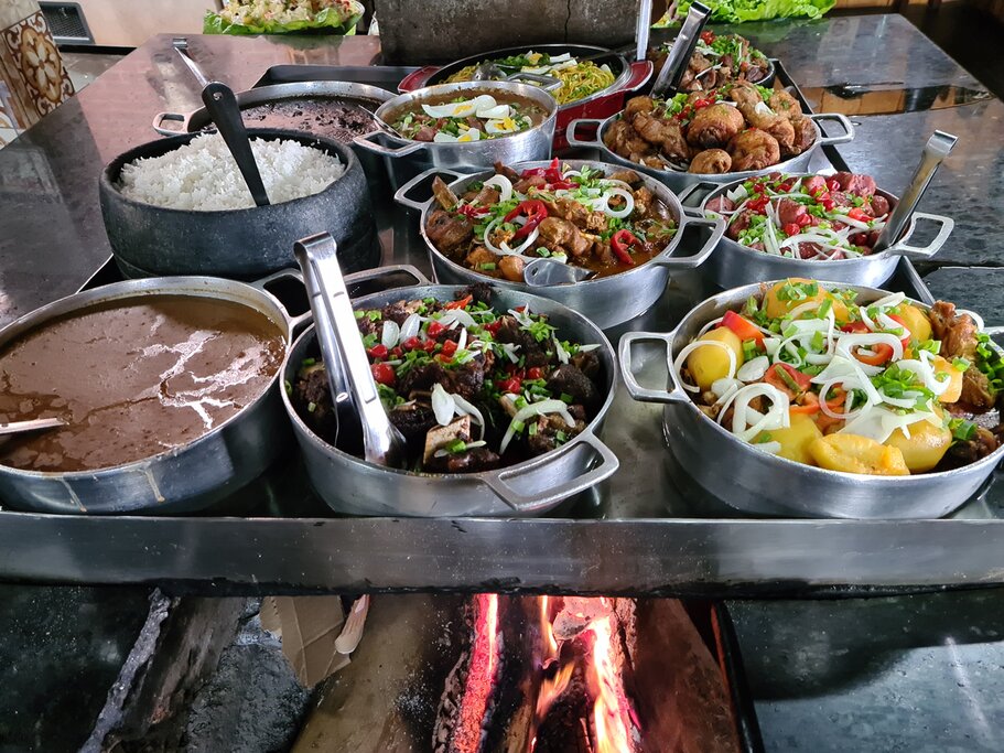 Fish Moqueca preparation