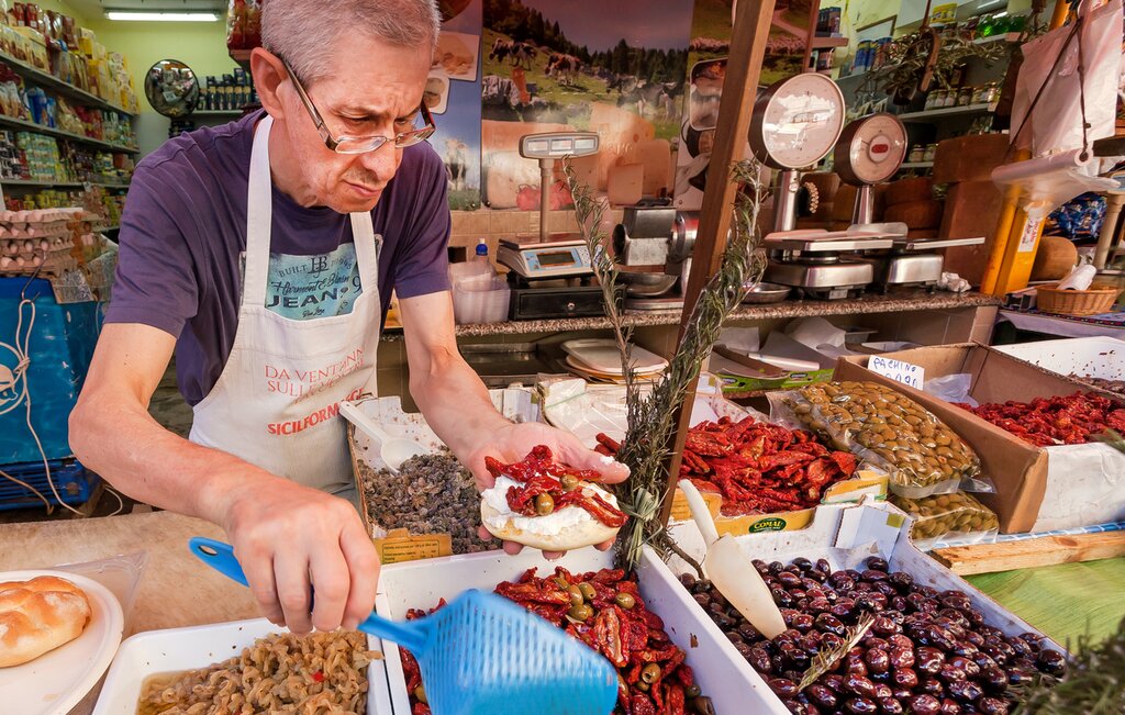 Shop for delicious fresh produce in Palermo's food market