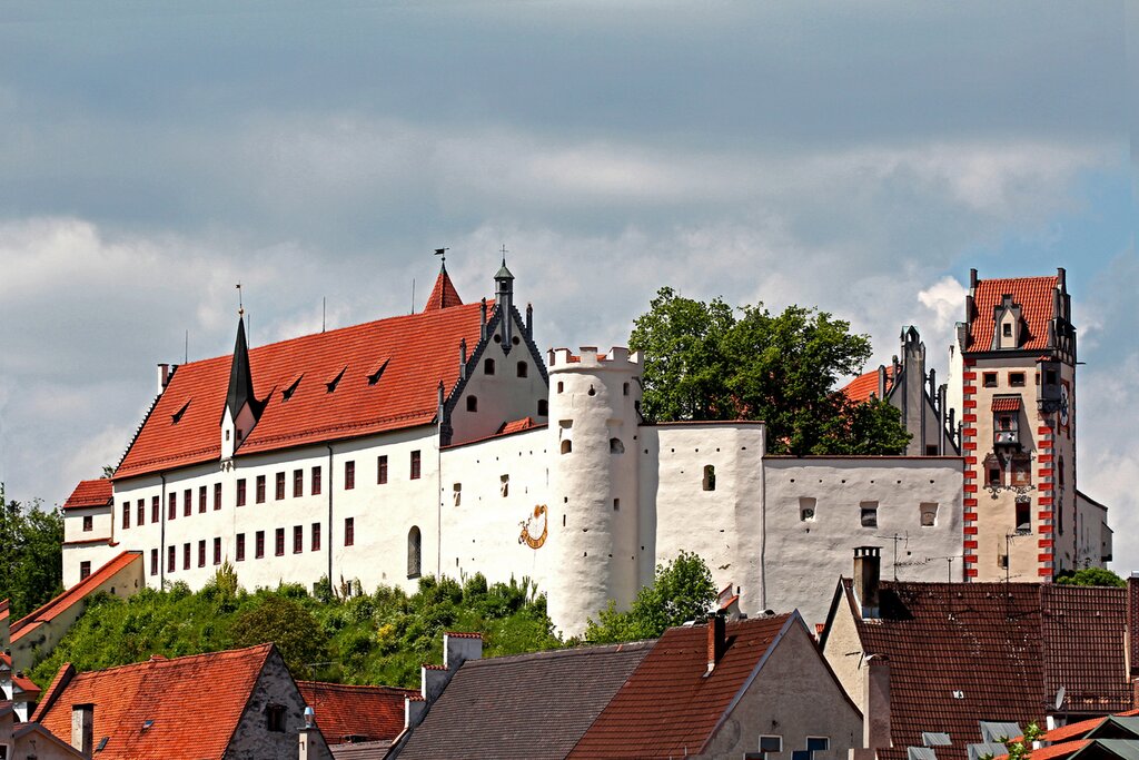 Privately Guided Walking Tour of Füssen