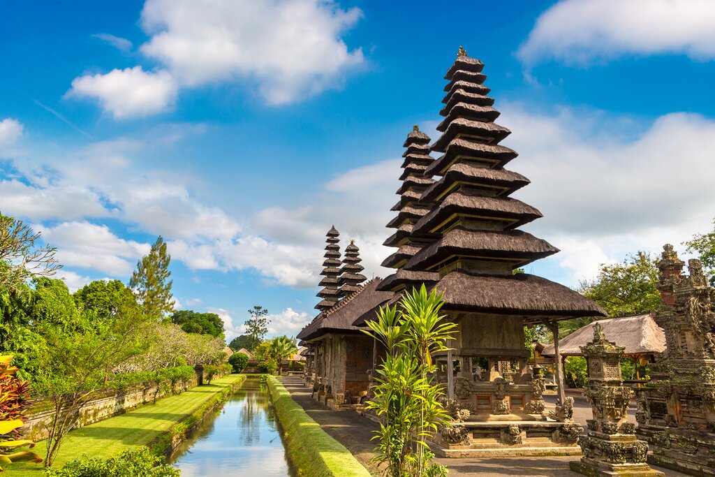 Visit Taman Ayun Temple