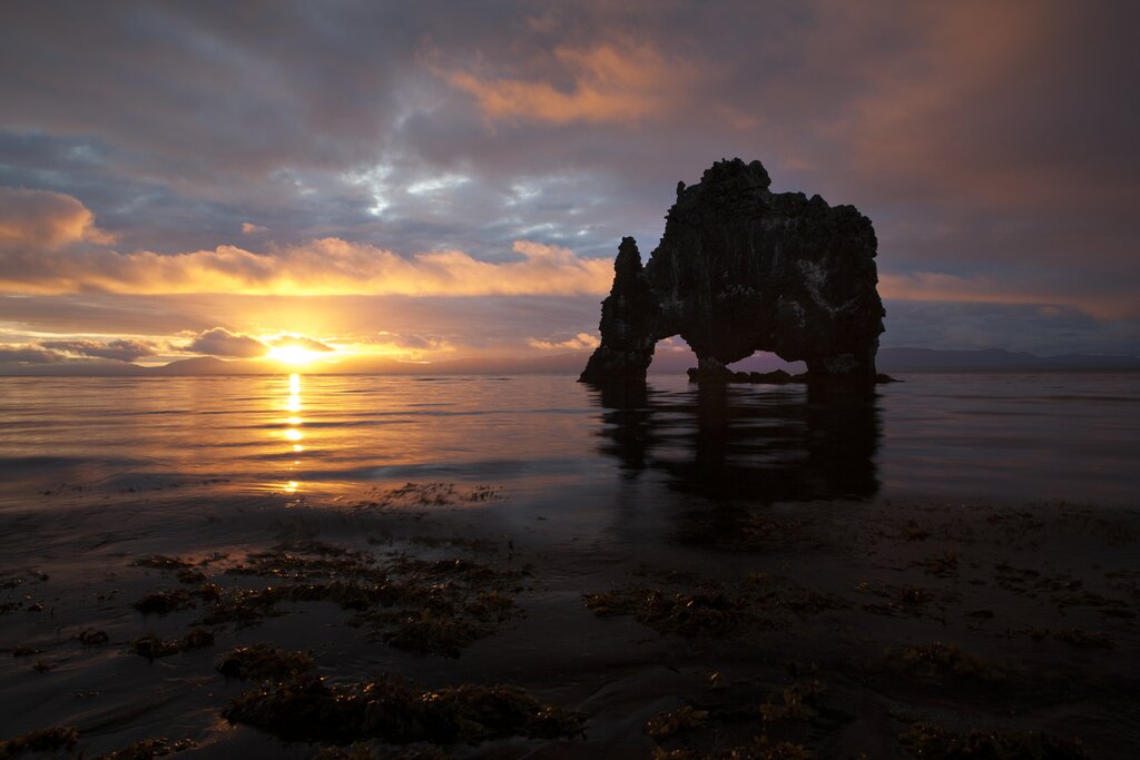 Basalt rock looks like a thirsty dragon