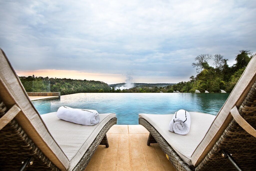 Relax at an infinity pool after exploring the Iguazú Falls (photo courtesy of Gran Melia Iguazú)