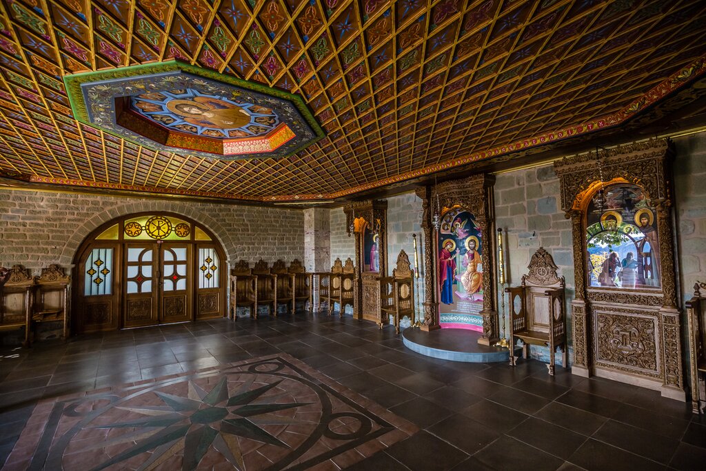 Discover Meteora's Monasteries