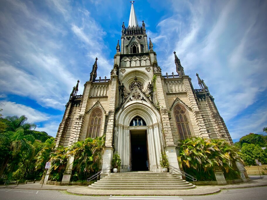 Full-Day Private Tour in Petrópolis