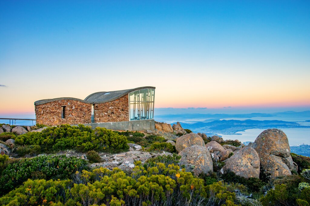 The viewpoint from kunanyi / Mount Wellington