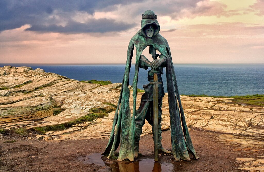 Explore Tintagel castle