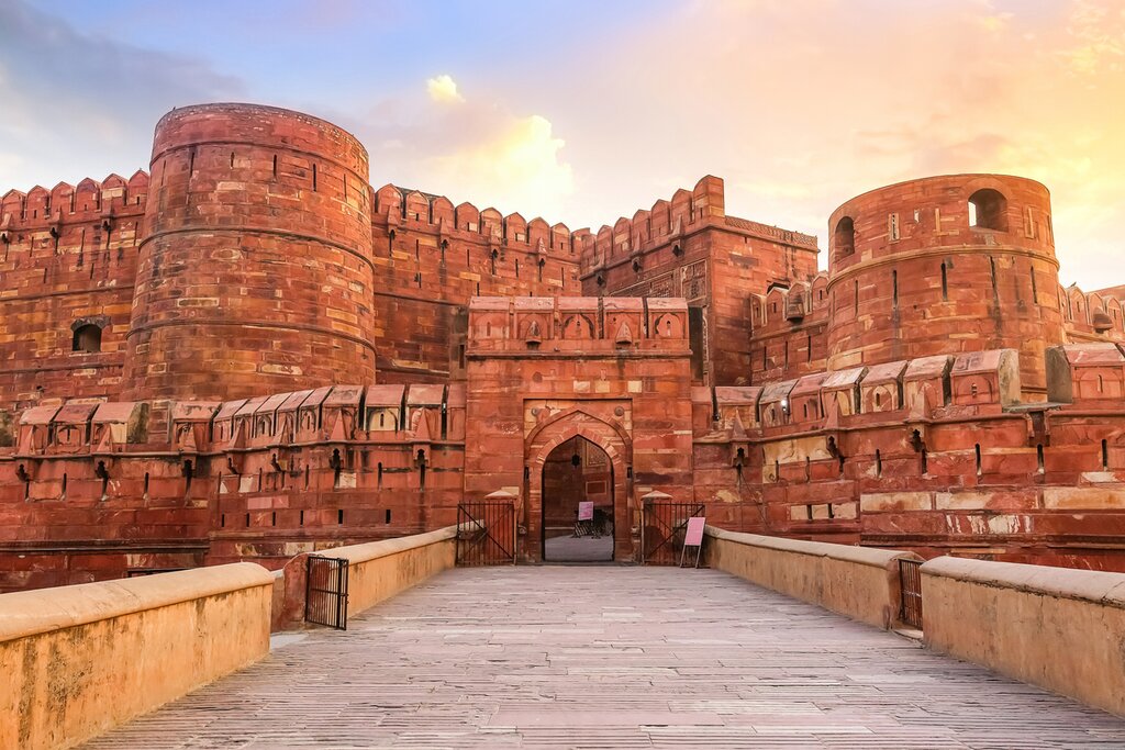 The Red Fort of Agra, a stunning architectural display of the Rajput and Mughal architectural styles
