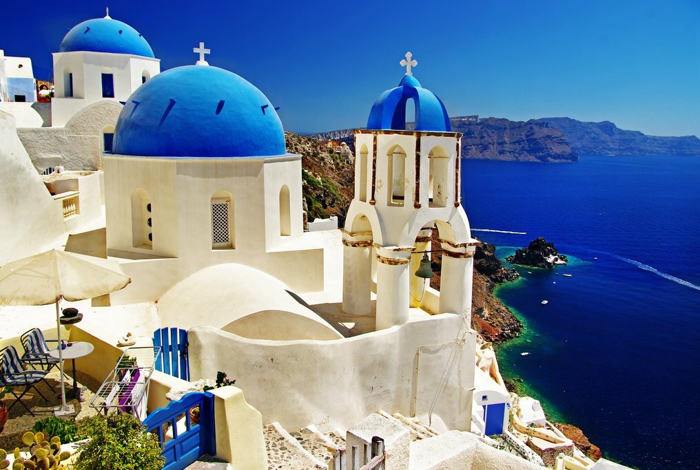 Welcome to Santorini!