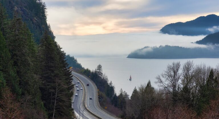 Sea-to-Sky Highway: Vancouver to Whistler - 6 Days