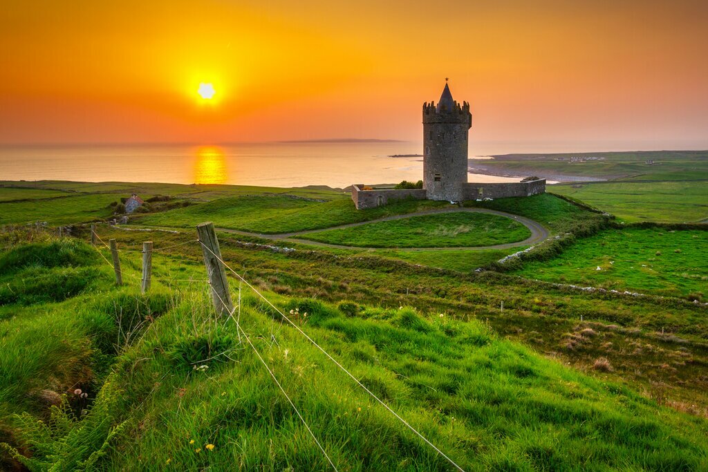 Sunset over Doonagore Castle in Doolin