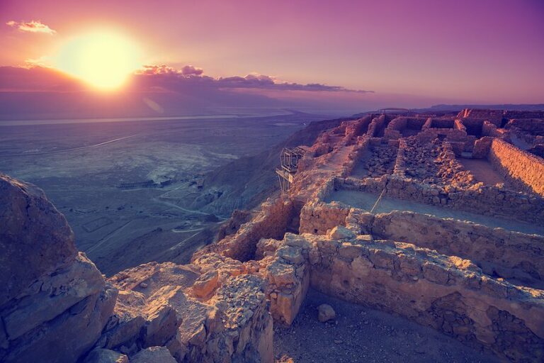 Discover Israel & Jordan: Jerusalem, Amman, Petra, Wadi Rum & Tel Aviv - 14 Days