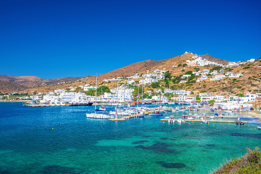 Ammoudi Bay