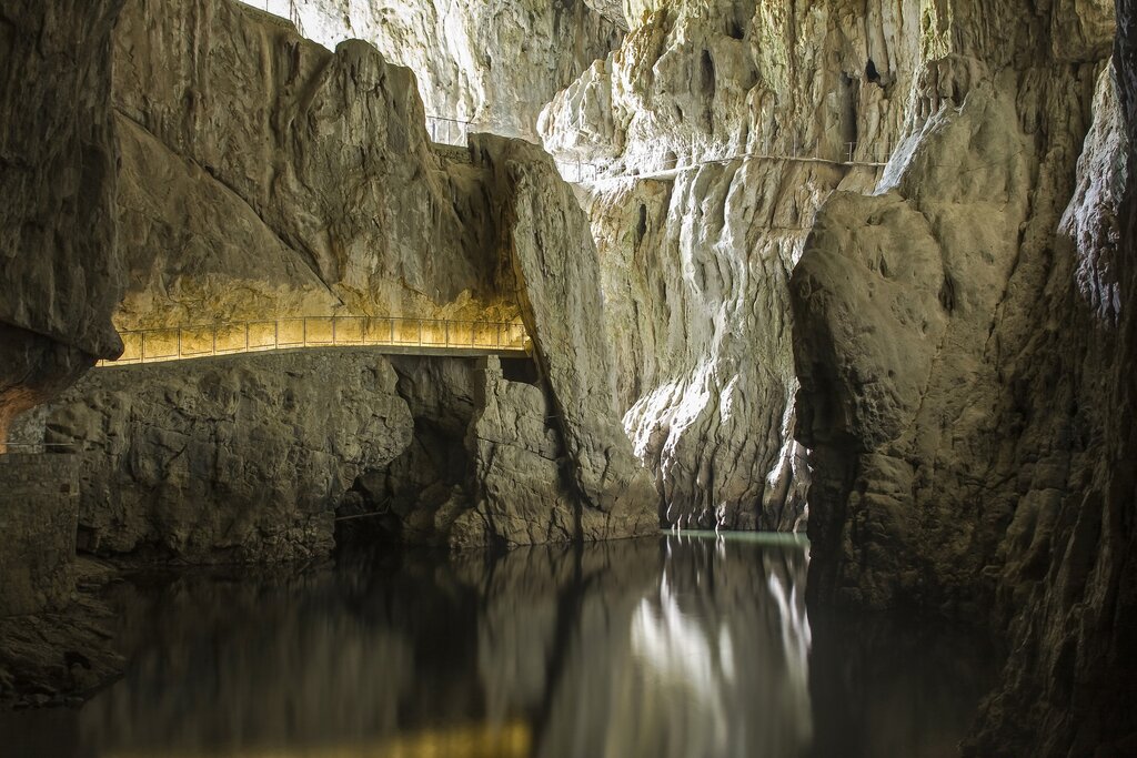 Skocjan caves