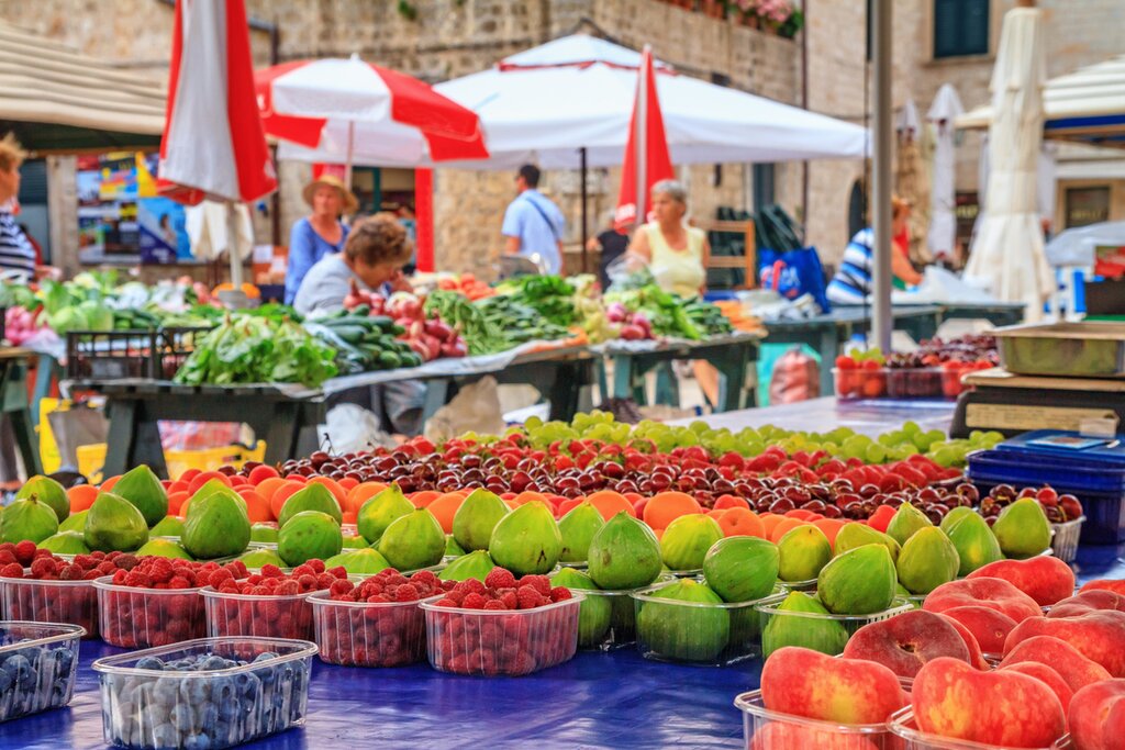 Dubrovnik market