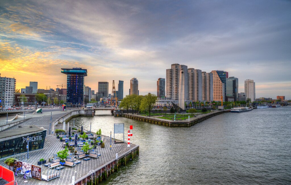 Rotterdam food tour by bicycle