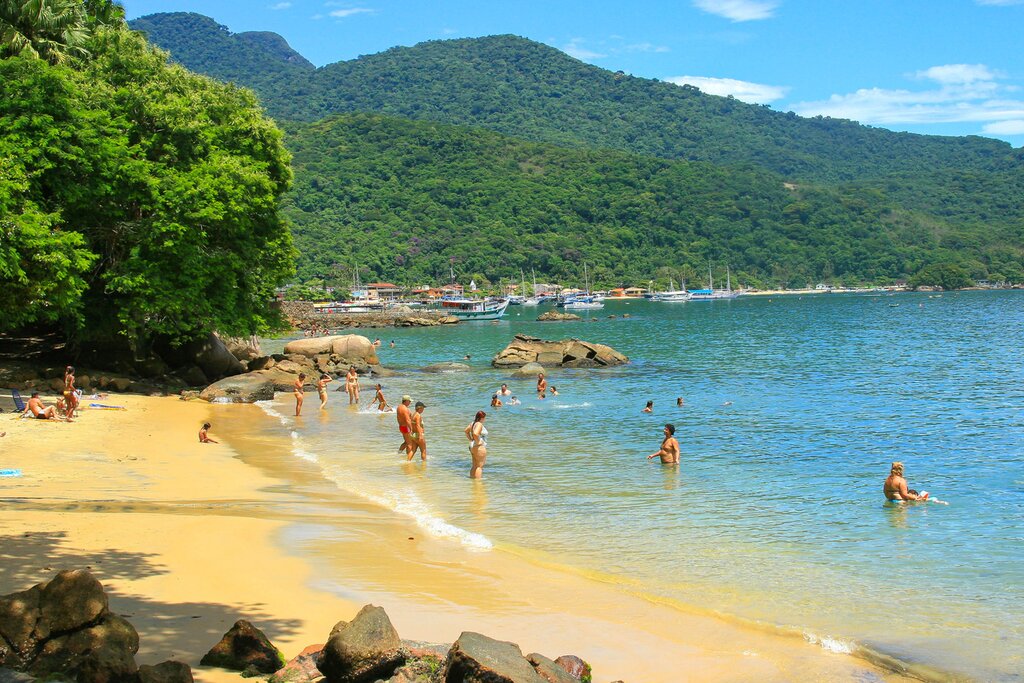 Enjoy some fun in the sun on Paraty