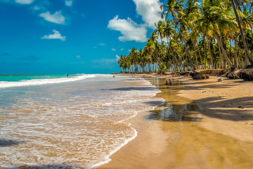 Carneiros Beach