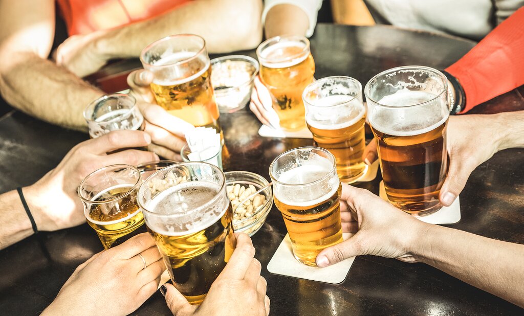 Enjoy a pub crawl in York