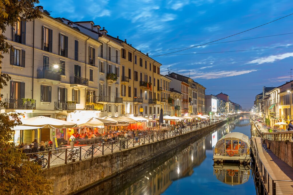 Navigli at night