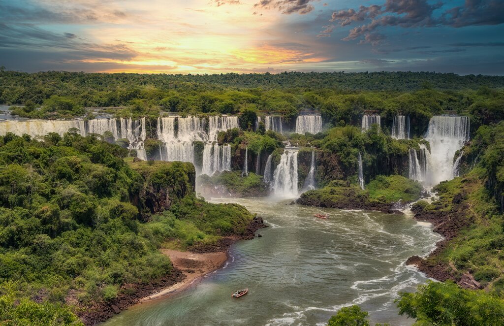 Argentinean Falls - Full day
