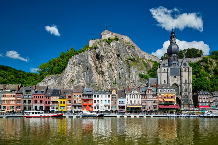 Arrival in Dinant