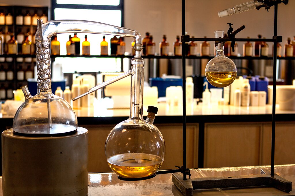 Perfume workshop in Grasse
