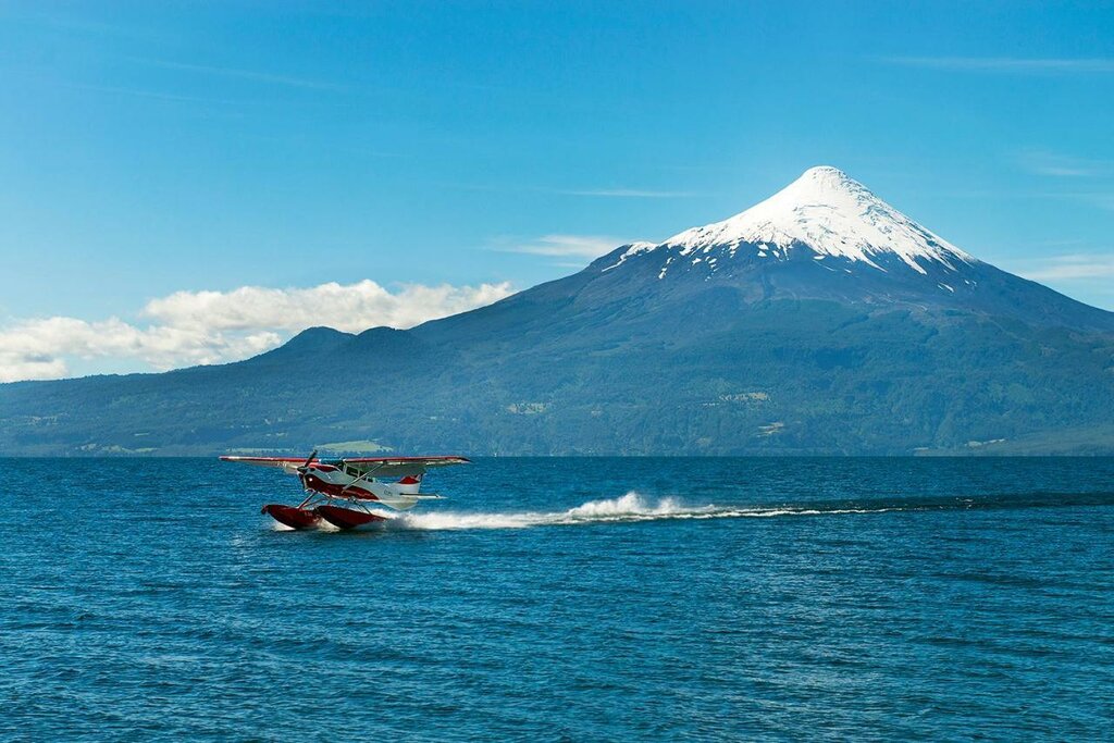 Private Scenic Seaplane - Off the Beaten Track