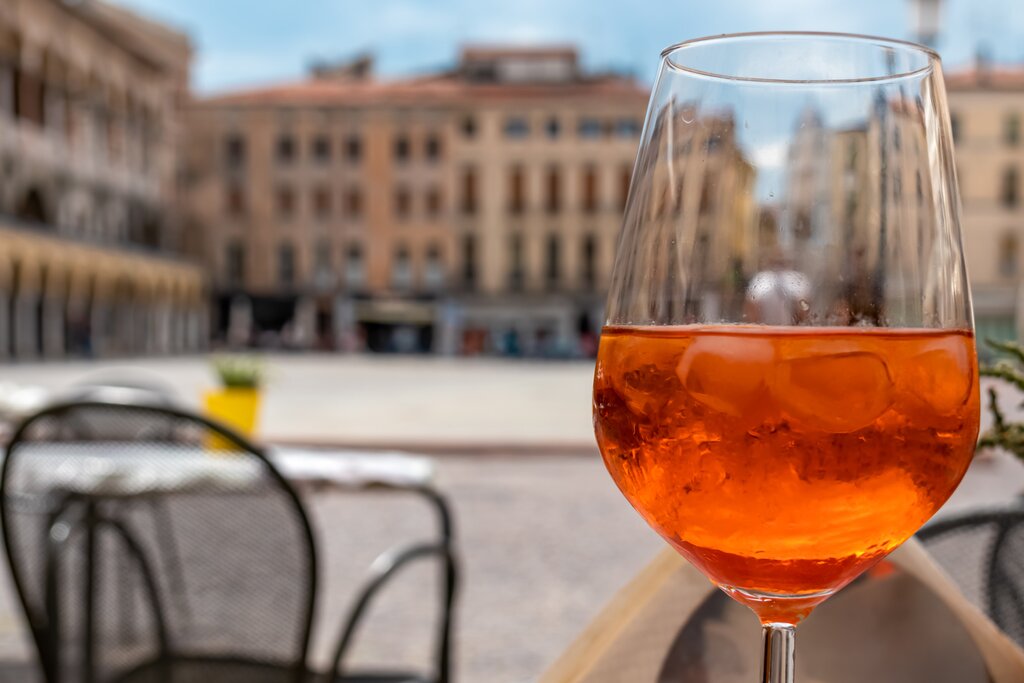 Enjoy aperitivo in Padua