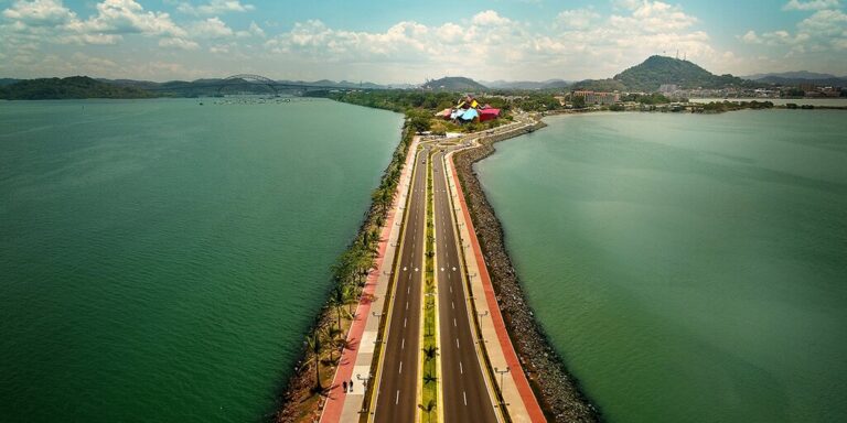 Panama Self-Drive Adventure: Coast to Coast - 17 Days