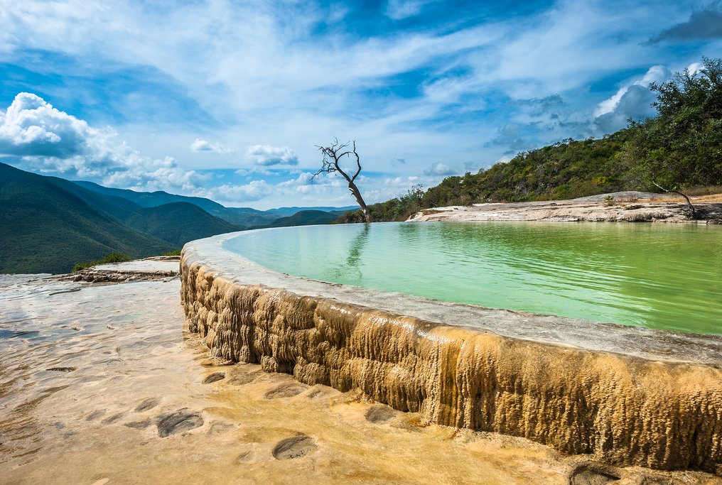 The striking landscape at Hierve el Agua