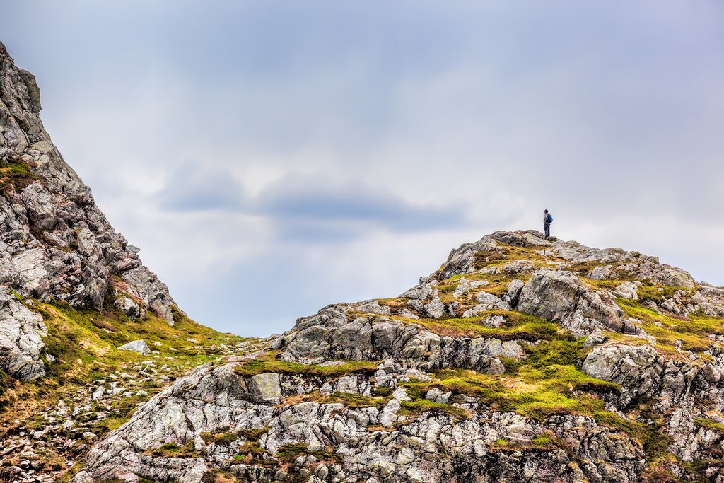 Hiking between Bergen's mountains