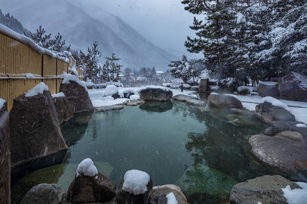 Onsen hot springs in Shirahone, Nagano Prefecture.