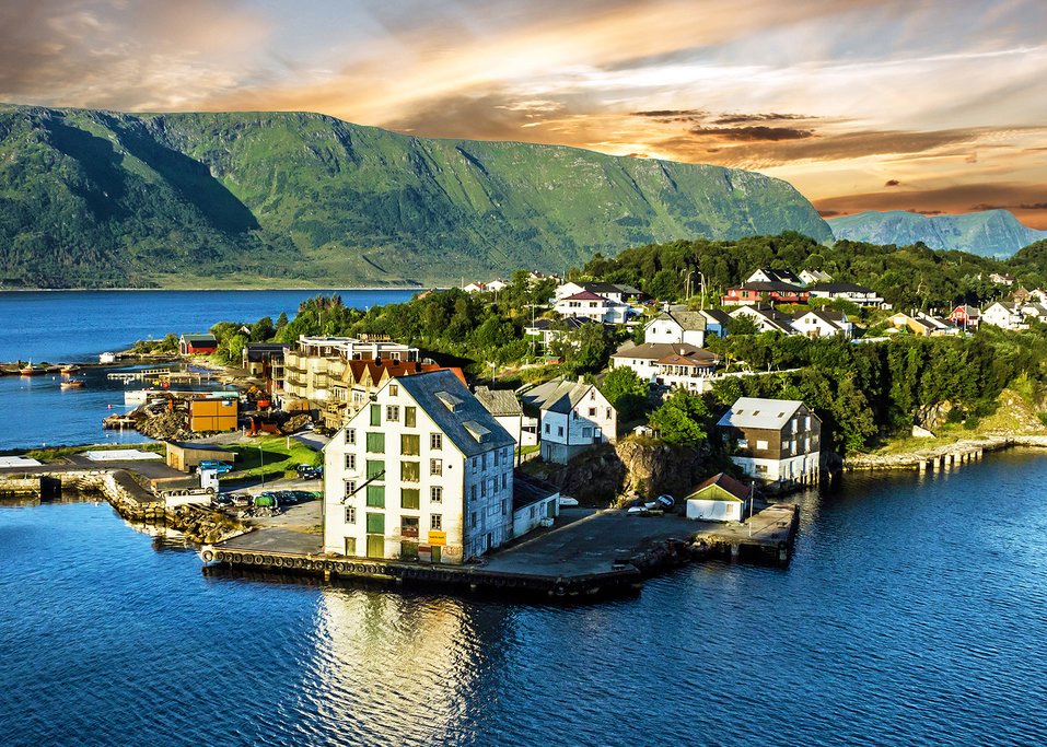 Your last stop of the trip -- the picturesque city of Ålesund.