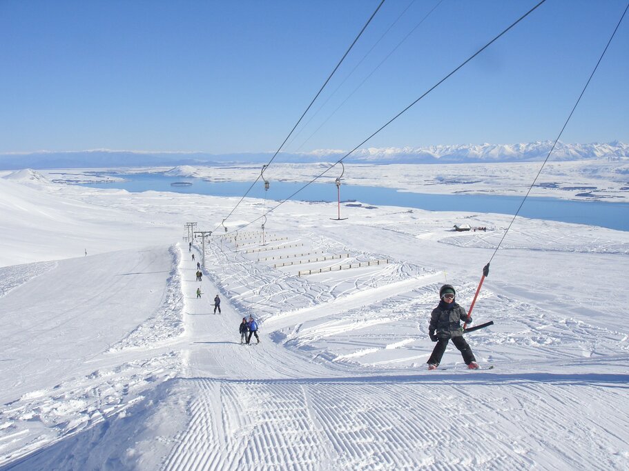 Roundhill Ski Field