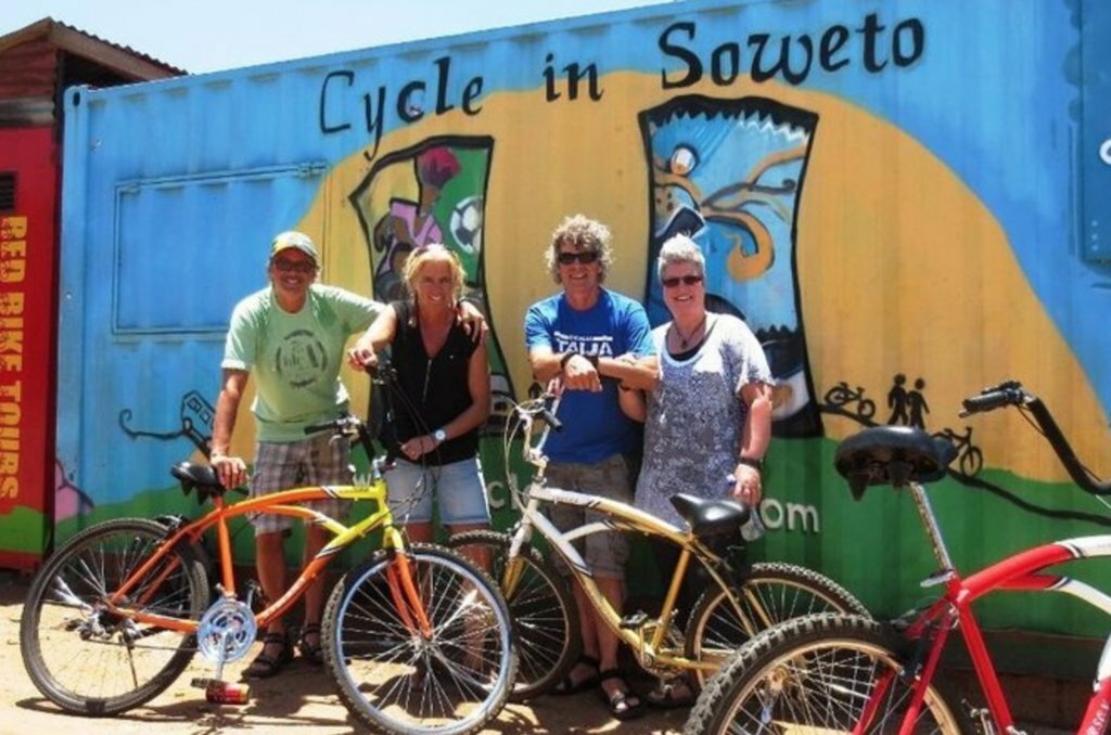 Soweto Bicycle, Walking, or Tuk-Tuk Tour with Traditional Lunch in Outdoor Kitchen