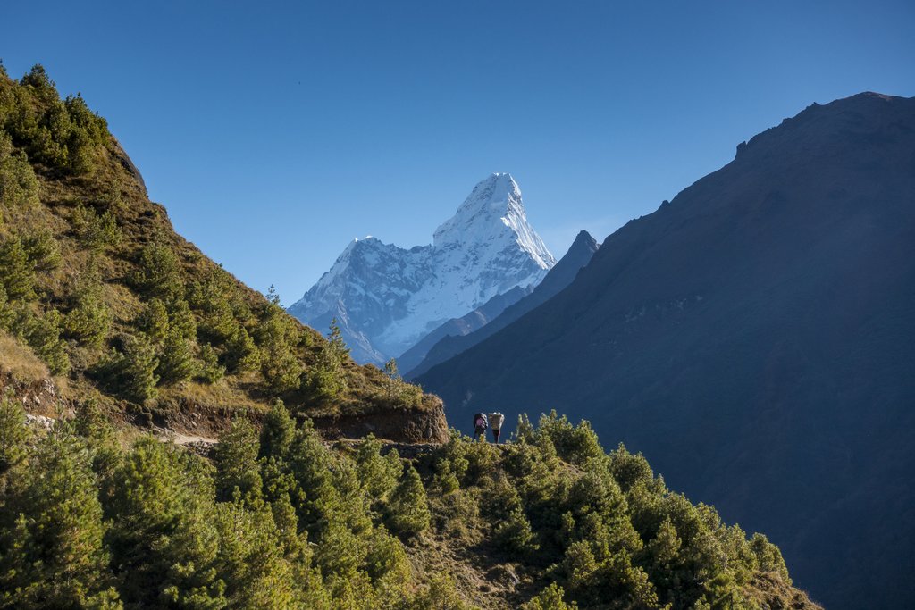 Great views of Ama Dablam along the trail from Namche Bazaar to Tengboche