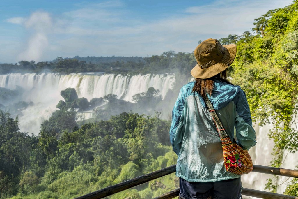 Discover breathtaking Iguazu Falls